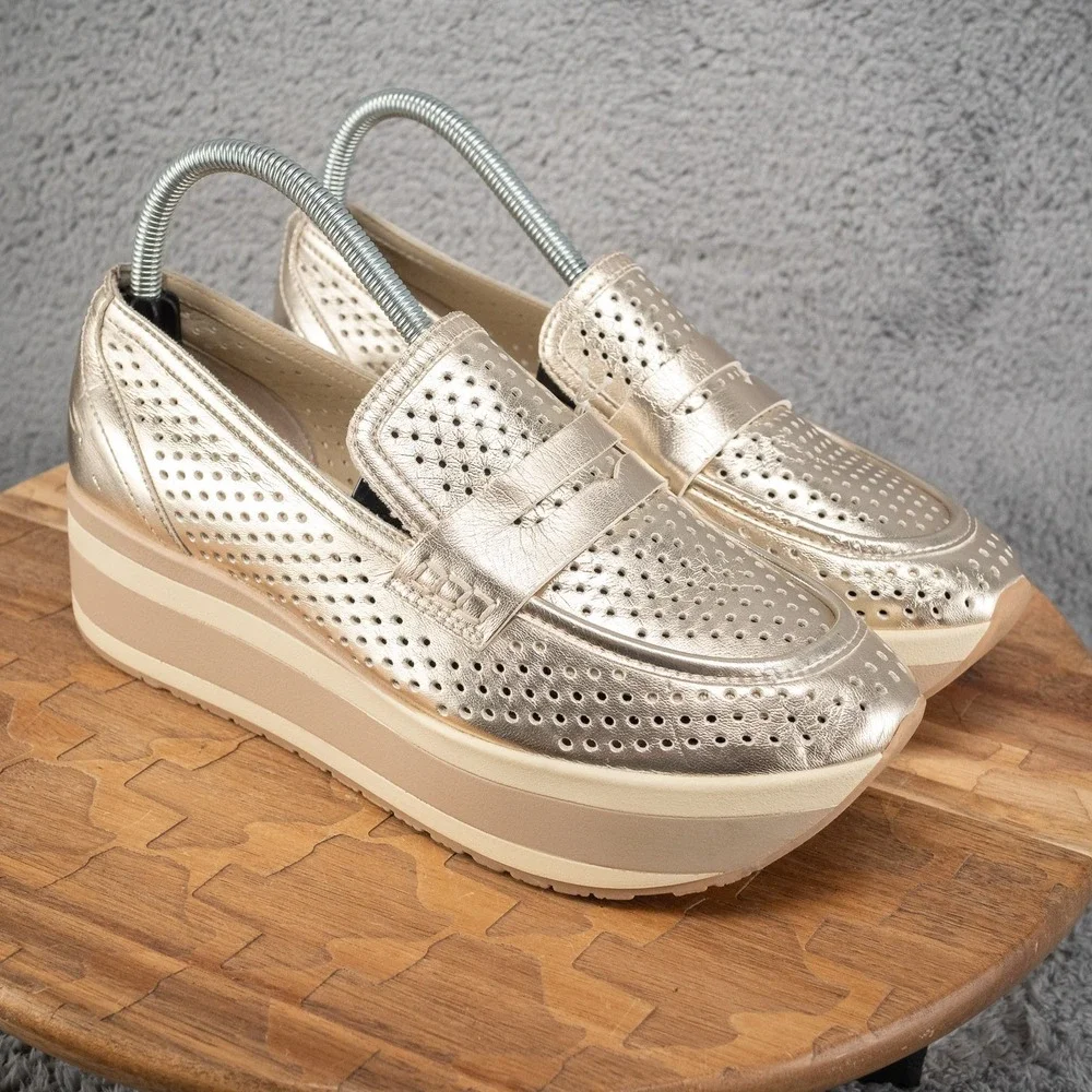 Dolce Vita Janine Slip-On Gold Metallic Perforated Wedge Size 9 Platform Shoes